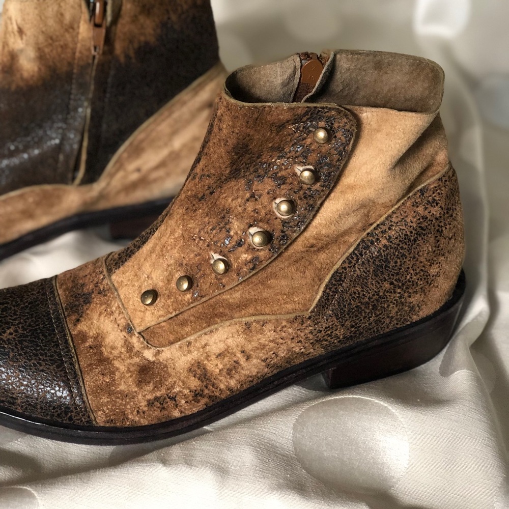 Button down leather ankle booties